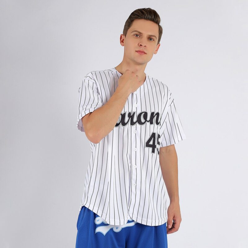 custom-baseball jersey